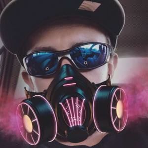 Meet your Posher, Frankie